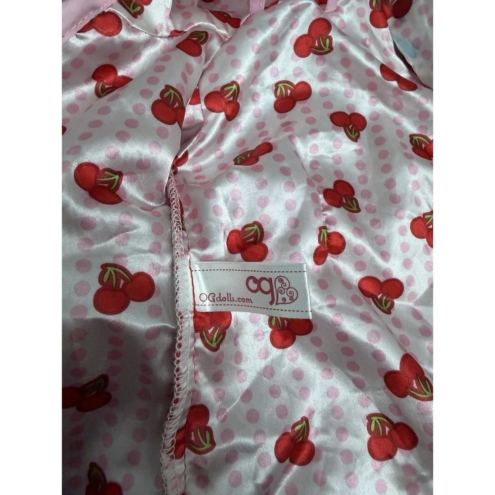 og dolls cherry robe red hooded Clothing Battat Our Generation